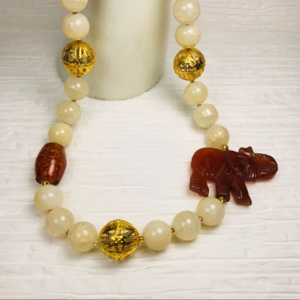 CTB Ivory Colored Glass Bead Necklace Elephant